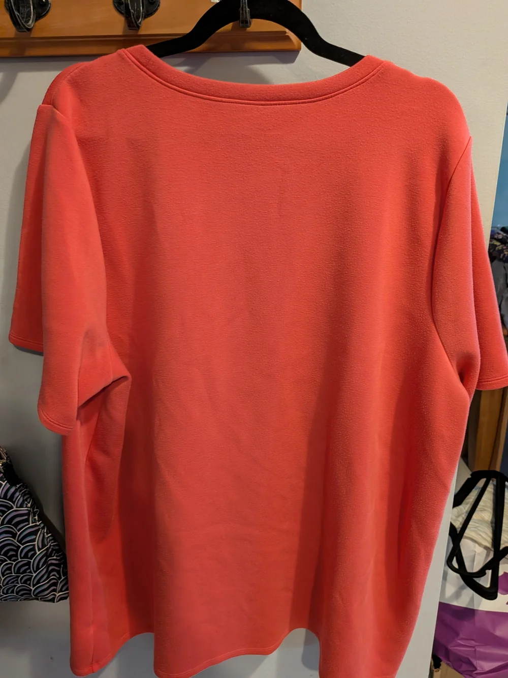 Lane Bryant Coral Short Sleeve Tee - Picture 4 of 4